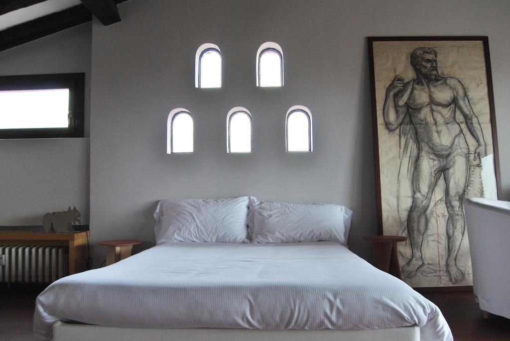 Palazzo Valmarana Braga Apartment